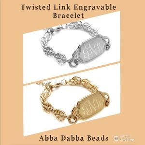 Twisted Link Engravable Bracelet